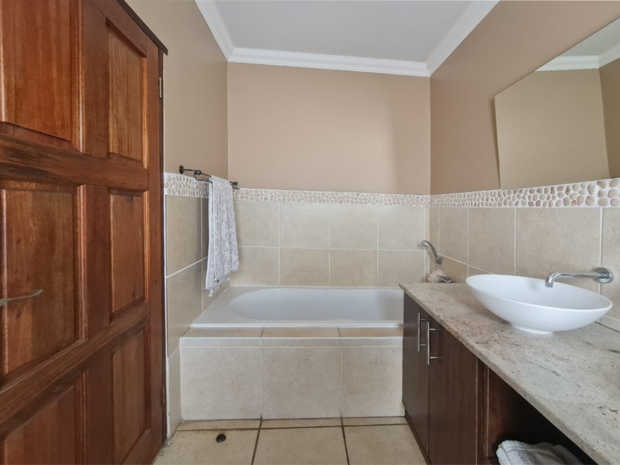 2 Bedroom Property for Sale in Melodie North West